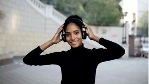 Philips TAH4205 On-ear Wireless Headphones