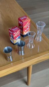 จิ๊กเกอร์พลาสติก 2 ด้าน ถ้วยตวงมีสเกลปริมาตรชัดเจน สำหรับตวงน้ำหวานหรือของเหลว Cocktail Jigger