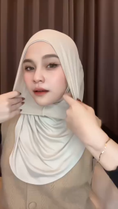 HIJAB BERGO INSTAN INNER MELEYOT JERSEY vs 2 IN 1/HIJAB BERGO JISOO PLUS INNER JERSEY