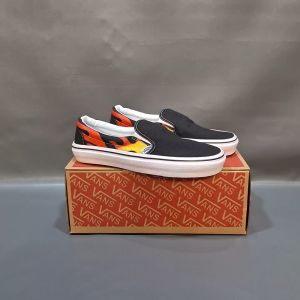 SEPATU VANS21 SLIP ON VAULT OG ANAHEIM FLARE API HITAM MERAH KANVAS 36-43