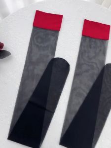 ถุงน่องเซ็กซี่5D ถุงเท้าสีดำ ด้านบนสีแดง ตะเข็บเรียบ สวมใส่ง่าย