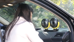 Powerful Silent Car Fan USB Wind Turbine Ceiling Cooling Fan with Dual Heads Adjustable Speeds & 360° Rotation for Universal Fit