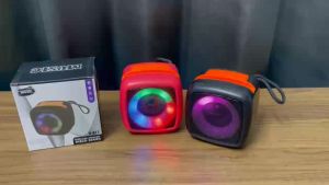 Loa Bluetooth X-911 LED nhấp nháy theo nhạc