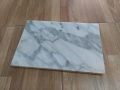 หินอ่อนไวท์คาราร่า (White Carrara Marble) นับเป็นหินอ่อนที่มีความคลาสสิค จากเมืองคาราร่า ประเทศอิตาลี ด้วยเนื้อหินสีขาวและเทาอ่อน ขนาด20×30cm.. 
