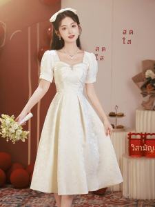 ชุดราตรีสีแชมเปญแขนฟองเอวกลางกระโปรงทรงเอคอเหลี่ยมผ้าโพลีเอสเตอร์ ชุดราตรียาวปานกลางสำหรับงานแต่งงาน