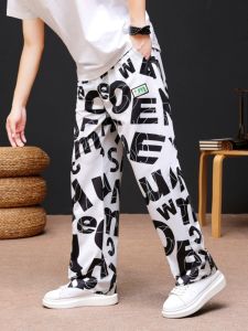 กางเกงลำลองชายผ้าไหมน้ำแข็งฤดูร้อน กางเกงขายาวทรงตรงหลวมๆ บางๆ แฟชั่นพิมพ์ลายตัวอักษร กางเกงขายาวผู้ชาย กางเกงขายาวทรงตรง