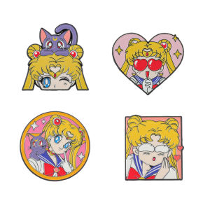 Bandai | 4 Móc Khóa Anime Sailor Moon Dễ Thương Hình Mèo Thần Kỳ Huy Hiệu Kim Loại Mạ Men Quà Tặng Trang Trí Quần Áo Ba Lô Phụ Kiện Cosplay
