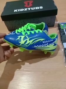Paket Komplit Sepatu Bola KIDZTUBS Anak Usia 6-10 Tahun