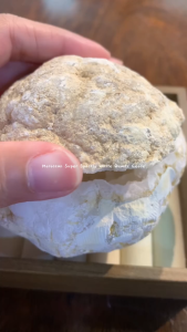 Moroccan Super Sparkly White Quartz Geode 🇲🇦🤍 摩洛哥🇲🇦闪闪亮晶晶白水晶聚宝盆