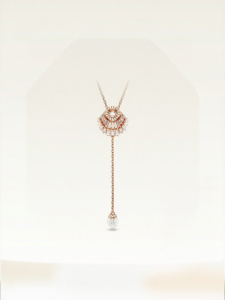 Swarovski | Seashell Y-shaped Necklace
