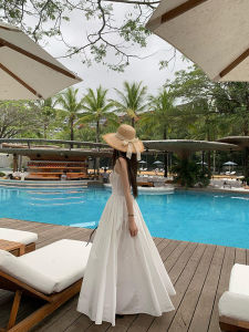 ชุดเดรสยาวแขนกุดเอวสูงสไตล์ฝรั่งเศสสำหรับผู้หญิงในฤดูใบไม้ผลิและฤดูร้อน ดีไซน์กระโปรงทรงเอ กระโปรงสั้น ชุดเดรสยาว