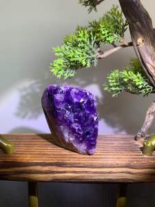 TSK Crystal - ZJZ004 - 100%天然紫水晶 乌拉圭紫晶镇 Natural Uruguay Amethyst