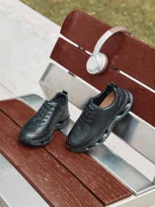 Comfortable Thick Sole Elevating Men Shoes