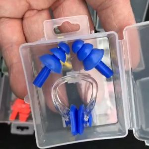 Bộ 2 Combo Nút Bịt Tai Và Kẹp Mũi Bằng Silicone Chống Nước Đi Bơi