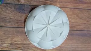 Khuôn silicon hình hoa cúc 8 cánh kích thước 19 cm x cao 5 cm dùng nướng bánh đổ rau câu nhận xôi