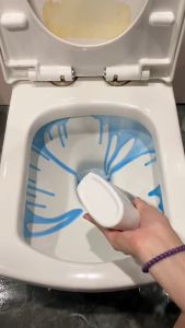 น้ำยาล้างห้องน้ำ 500 มล สมบูรณ์และปลอดภัย คุณประสบความสะอาดสิ่งสกปรกทั่วไป ขจัดคราบอันทรงพลัง กลิ่นหอมสดชื่น และ B314