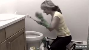 แปรงหินขัดคราบสกปรก ขจัดคราบฝังลึก ที่ขัดชักโครก หินภูเขาไฟ ที่ขัดสุขภัณฑ์ ที่ขัดสุขภัณฑ์ในห้องน้ำ พื้นกระเบื้อง