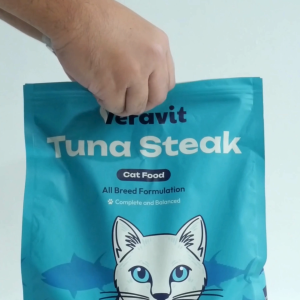 [B1T1] Veravit Tuna Steak Dry Cat Food - All Ages and Breeds - Low Sodium High Protein - 2.7kg