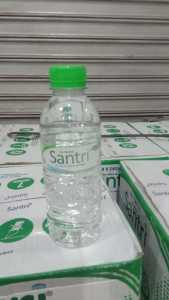 Air Mineral Santri 330ml 1dus