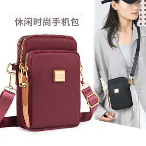 กระเป๋าสะพายข้างผู้หญิง Oxford Cloth กันน้ำ กระเป๋าใส่โทรศัพท์มือถือแบบสามชั้น กระเป๋าสะพายข้างแบบลำลอง กระเป๋าใส่ของสำหรับเดินทาง