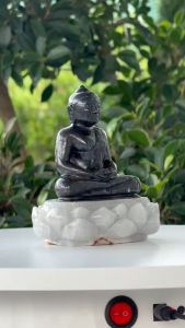 พระบูชา พระพุทธรูป พระแกะสลัก รูปทรง พระแก้วมรกต ปางนั่งสมาธิ แร่ไพไรต์ Pyrite หน้าตัก 3 นิ้ว สูง 5 นิ้ว น้ำหนัก 1 กิโลกรัม