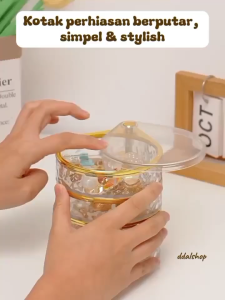 Rak Putar Kosmetik Makeup Storage Box Organizer Tempat Penyimpanan Aksesoris Aesthetic Akrilik