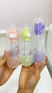 Dụng Cụ Bón Thuốc Cho Bé Hình Ếch Chống Sặc Đầu Silicon Mềm Mại Chống Trào Nhựa An Toàn Có Vạch Đo Tặng Kèm Hộp Đựng và Cọ Làm Sạch