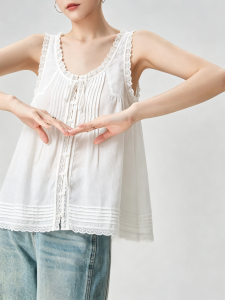 GULILI | Lace Trim U-Neck Tie Hem Flounce Sleeveless Summer Top