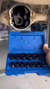 ชุดบล็อก ชุดบล็อกถอดน๊อตเสีย ชุดถอดน็อตเสีย 15 ตัว/ชุด ถอดหัวน็อตเสีย คุณภาพพรีเมี่ยมปลอมแปลงด้วยเหล็กโลหะผสมโครเมี่ยมวาเนเดียมที่มีแรงบิดสูงทนต่อ