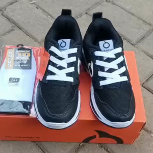 SEPATU SEKOLAH ANAK LAKI LAKI DAN PEREMPUAN HITAM FULL BLACK SEPATU RUNNING ANAK TERBARU
