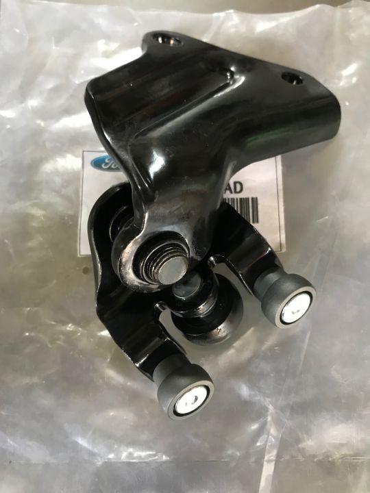 B%C3%A1t%20B%E1%BA%A1c%20%C4%90%E1%BA%A1n%20(Bi%20Tr%C6%B0%E1%BB%A3t)%20C%E1%BB%ADa%20L%C3%B9a%20Ford%20Transit%20(Tr%C3%AAn)%20-%20Image%207