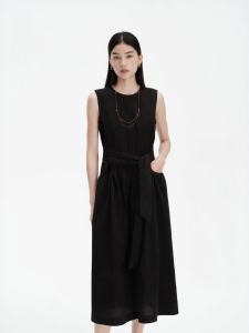 Eastern Light | Floral Bud Sleeveless Black Tie Dress