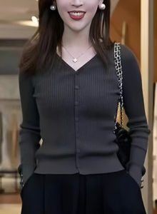 คอวี ถัก คาร์ดิเกน ผู้หญิง ฤดูใบไม้ผลิ ฤดูใบไม้ร่วง 2024 แฟชั่นใหม่ พรางหุ่น เสื้อสีบริสุทธิ์30-34