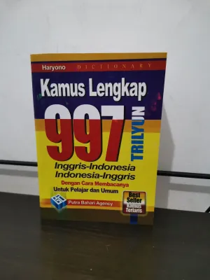 Kamus Bahasa inggris Kecil A6 tebal 544 halaman. untuk SD SMP SMU dan umum