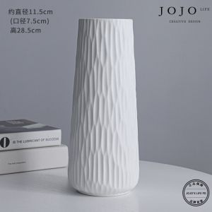 White Ceramic Flower Vase JOJOS L. PD.Suit Modern Simplicity Style Small Flower Bottle Ornaments for Living Room