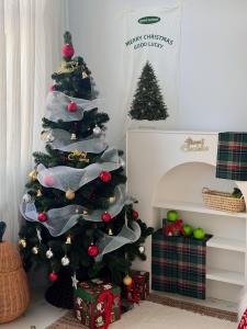 Handmade Christmas Tree Decoration Accessories Small Parts Home Atmosphere Scene Arrangement Festive Decorations Set