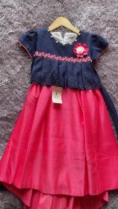 Serba Gaun Red Princess Dress Anak The Weiai Pakaian Anak Dres Umur 3 th 6 Tahun Premium