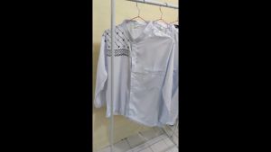 Baju Koko Pria Dewasa Motif Bordir Lengan Panjang Warna Putih Bahan Katun Adem