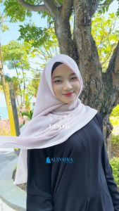 อัลไซห์ราอัลตราฮิญาบสีเรียบแพลทินัมทรงสี่เหลี่ยมพิเศษ