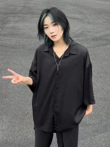 Black Ice Silk Three-Quarter Sleeve Shirt Men Fancy Handsome Cleanfit Short Sleeve Summer Idle Style Shirt Coat