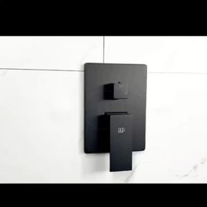 Stop Kran Tanam Kotak Panas Dingin Hitam 4 Hole