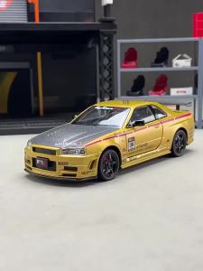 1:24 GTR-R34 S15 Diecast Alloy Model Toys Car Toys Shock Absorption with Sound Light Doors Opened Vehices Kids Fashion Ornaments