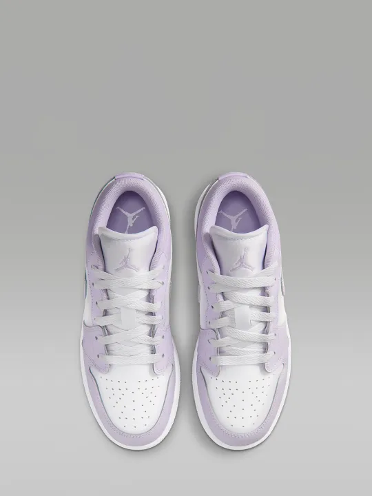 Nike%20%7C%20Gi%C3%A0y%20Th%E1%BB%83%20Thao%20%C4%90%E1%BA%BF%20Th%E1%BA%A5p%20Ch%E1%BB%91ng%20Tr%C6%B0%E1%BB%A3t%20B%E1%BB%81n%20-%20Image%204