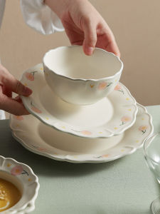 Hand-Painted Floral Ceramic Bowl Formal Dining Tableware French Countryside Style Edge Design Home Use Rice Bowl Adult Size