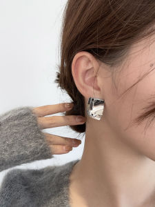 New Square Metal Niche Womens Earrings Geometric Rhombus Ear Jewelry Clip-On Fashionable Fresh out Original Design Ear Studs