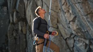 26KN Single Swivel Rope Pulley High Strength Aluminium Alloy Climbing Pulley Block For 12mm Rope