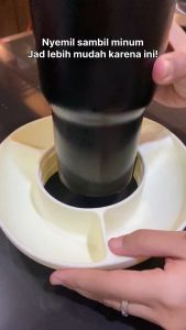 Piring Makanan Ringan Silikon untuk Stanley Cup 40 Oz Dengan Tangan