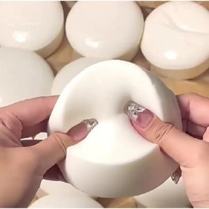 Đồ Chơi Giảm Stress Bánh Sữa Chua Taba Squishy Mềm Mại Chậm Nở Đồ Chơi Cảm Giác Bánh Mì Bóp Xả Stress Dành Cho Trẻ Em Và Người Lớn Quà Tặng Thư Giãn