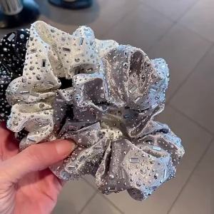 Personality Hot Rhinestone Scrunchies Womens Bun Head Hair Rope Low Ponytail Hair Tie Durable Cute Cool Style Hair Accessories