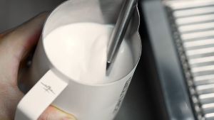 MHW-3BOMBER Milk Frothing Pitcher Glossy 400ML / 600ML